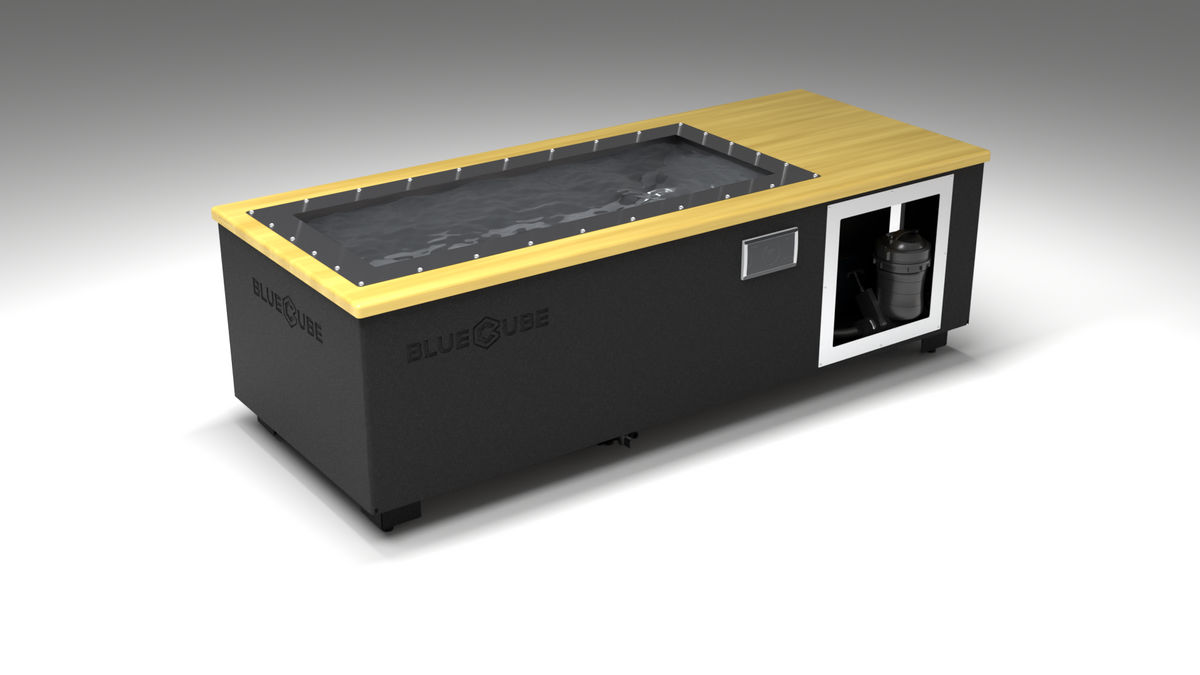 BlueCube C1 cold plunge tub black with white maple deck with carbon fiber tub left front view [bc color=black screen=frame deck=white-maple tub=carbon-fiber view=fl]