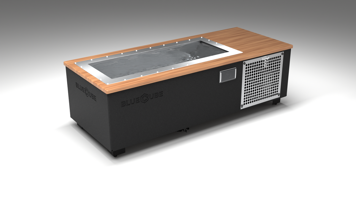 BlueCube C1 cold plunge tub black with perforated screens with mahogany deck left front view [bc color=black screen=screen deck=mahogany tub=stainless view=fl]