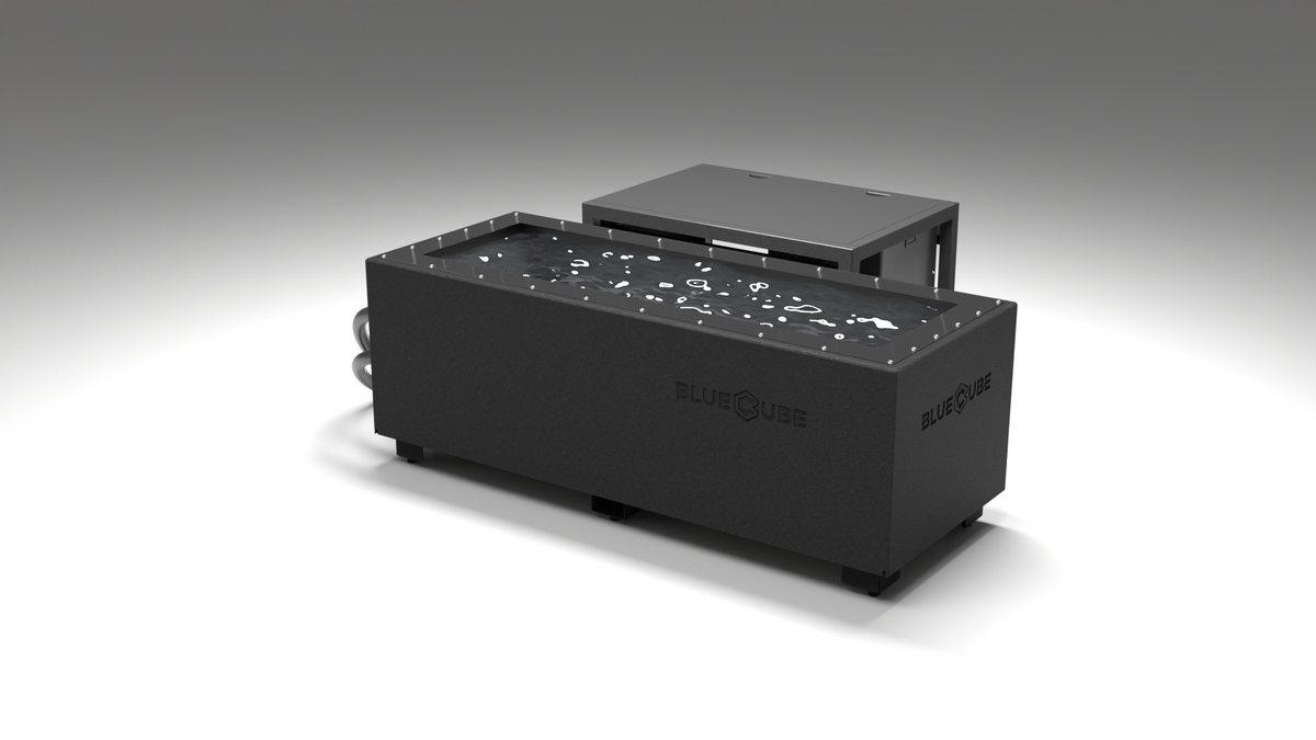 BlueCube CM cold plunge tub black with carbon fiber tub left back view [bc color=black deck=none tub=carbon-fiber view=bl]